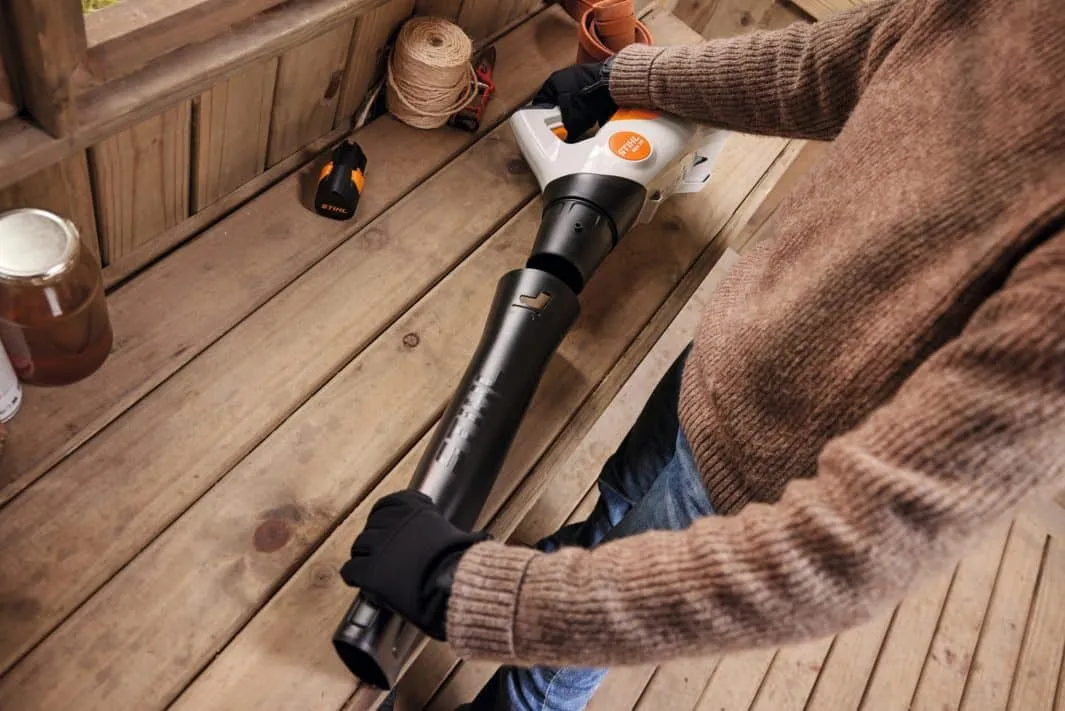 Souffleur à batterie STIHL – BGA 30 (Pack 2 batteries AS2 + Chargeur AL 1) – Gamme AS – Image 2
