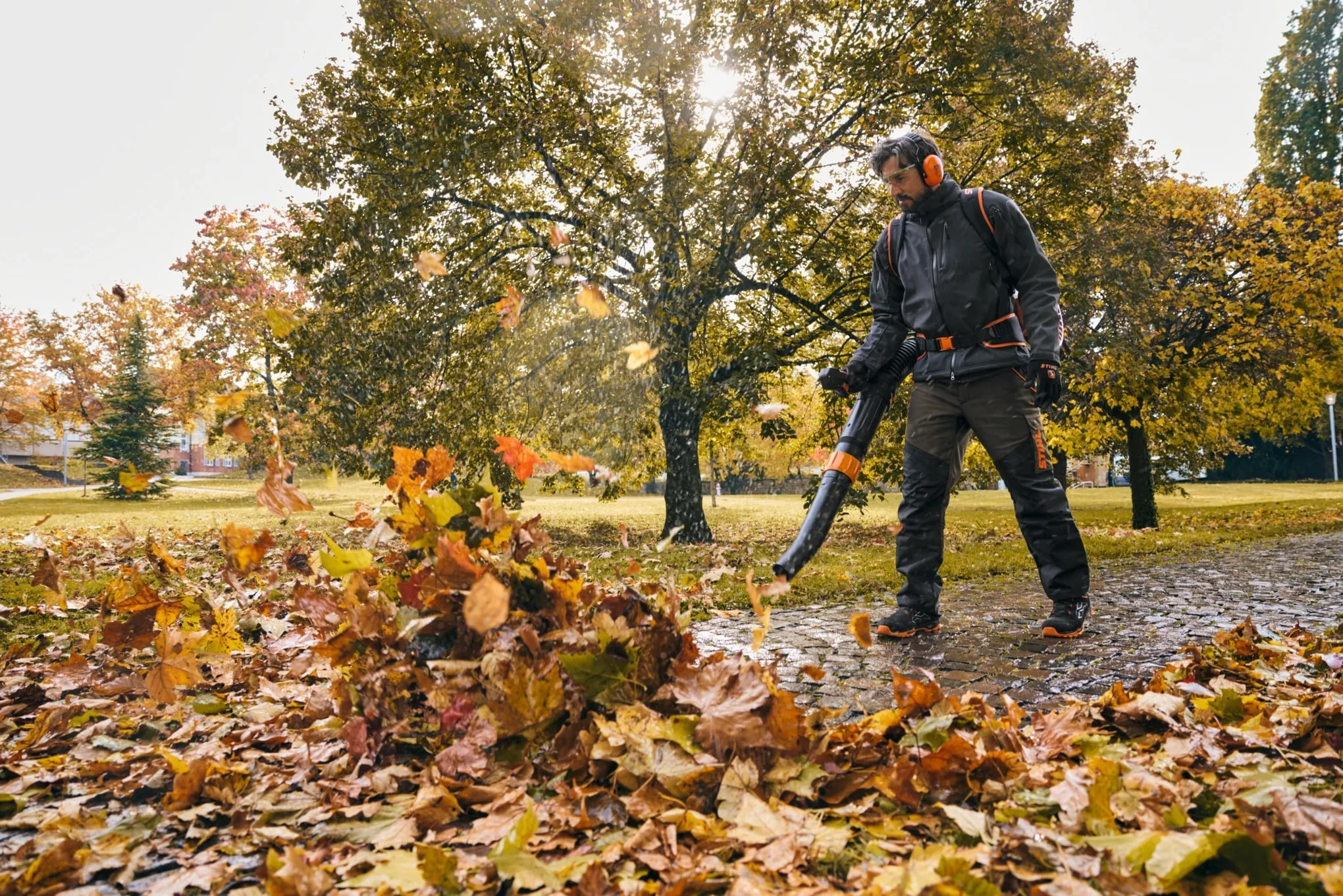 Souffleur dorsal à batterie STIHL BGA 300 – – Gamme AP – Image 6