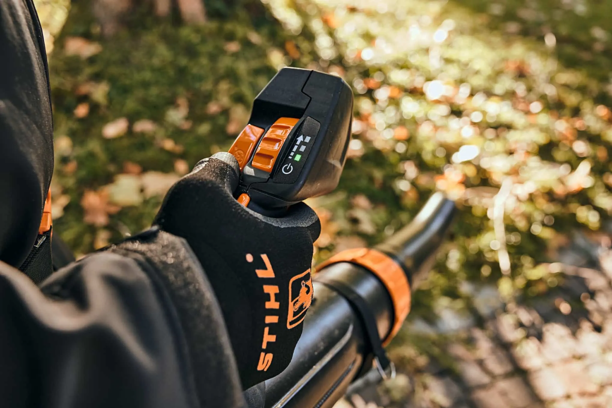 Souffleur dorsal à batterie STIHL BGA 300 – – Gamme AP – Image 7