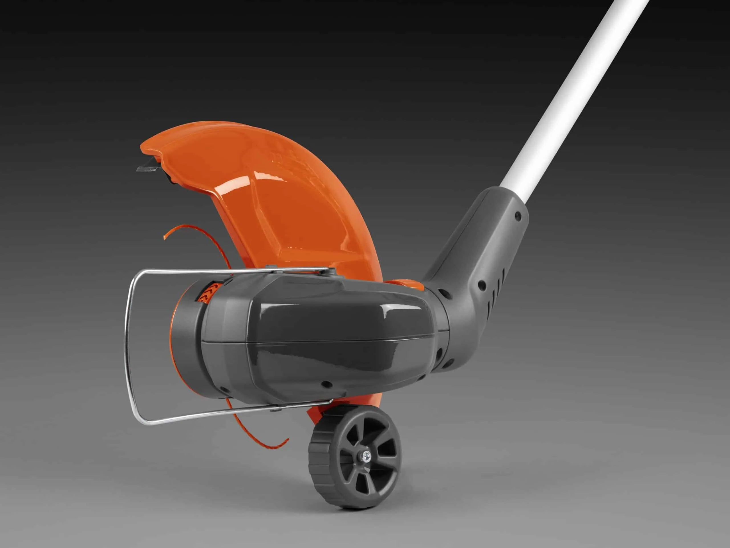 Coupe-bordure à batterie HUSQVARNA – 110iL – Image 4