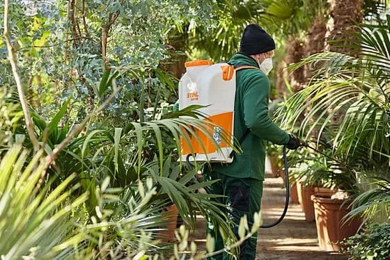 Pulvérisateur à batterie STIHL – SGA 85 – Gamme AP – Image 4