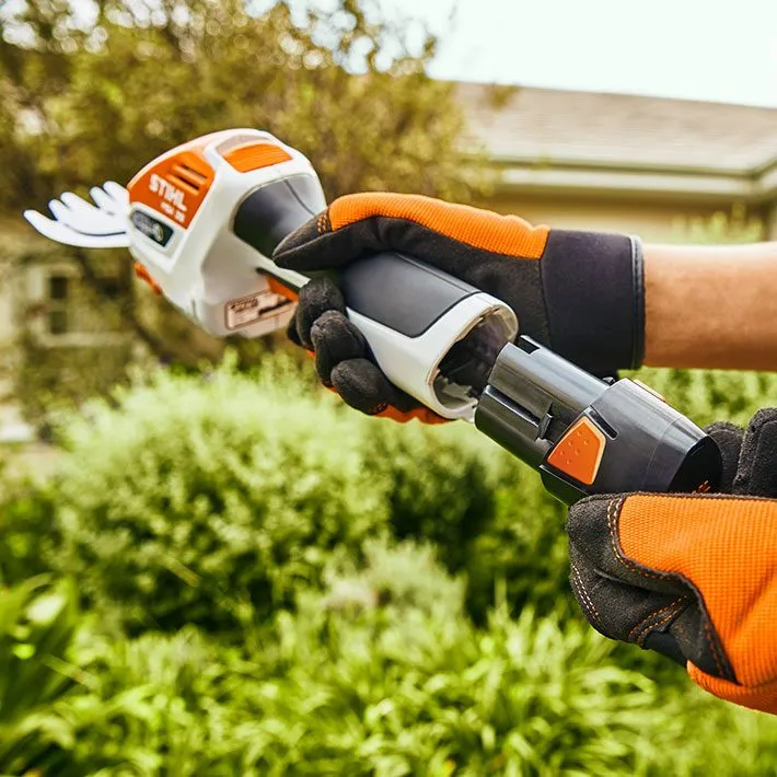 Taille-haie à batterie STIHL – HSA 26 (pack batterie AS 2 + chargeur AL 1+ cisaille à arbustes + cisaille à gazon + sac de transport) – Gamme AS – Image 9