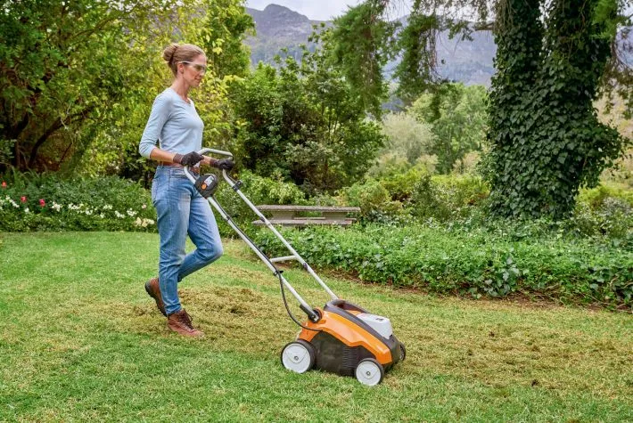 Scarificateur à batterie STIHL – RLA 240 – Gamme AK – Image 7