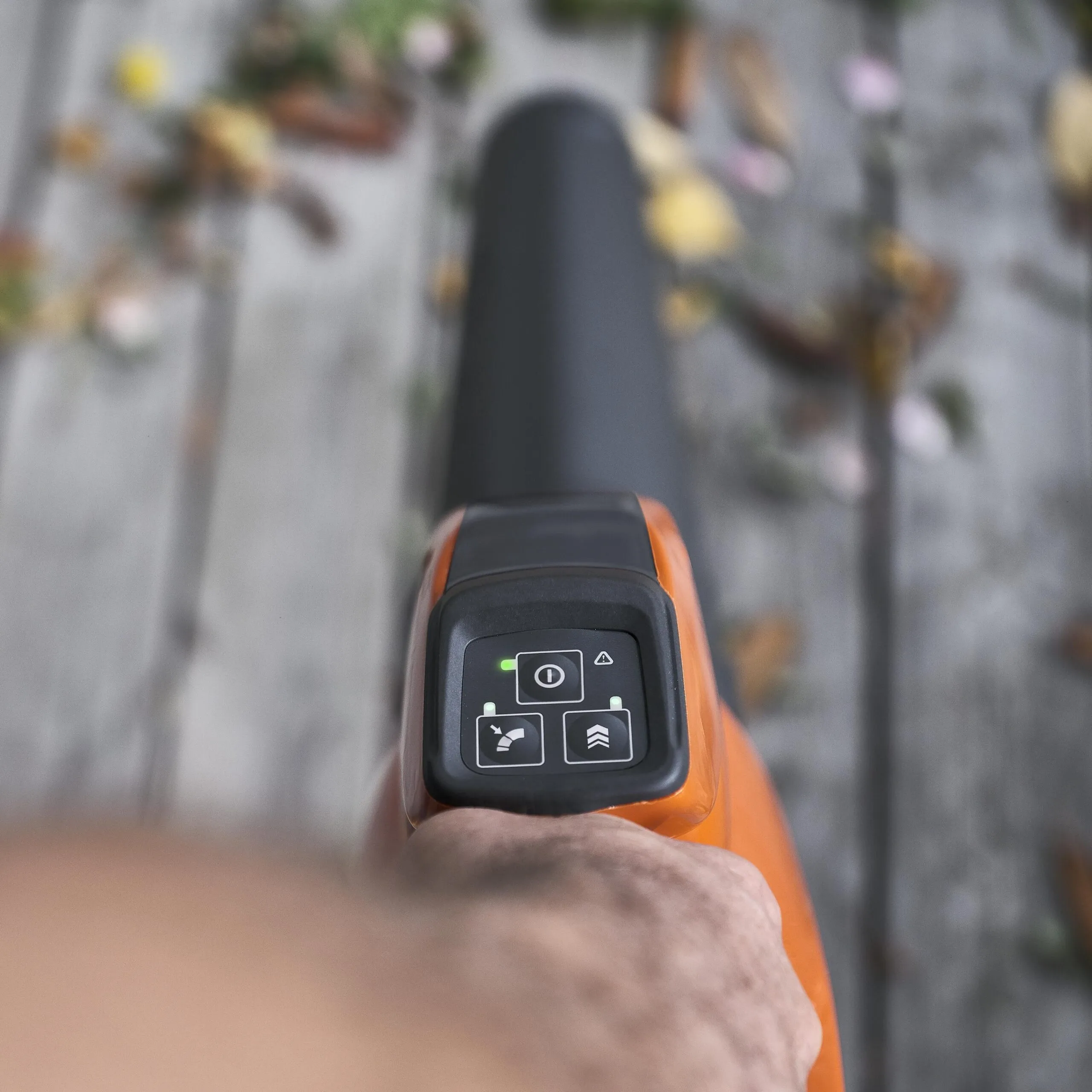 Souffleur de feuilles à batterie HUSQVARNA – 325iB – Image 3