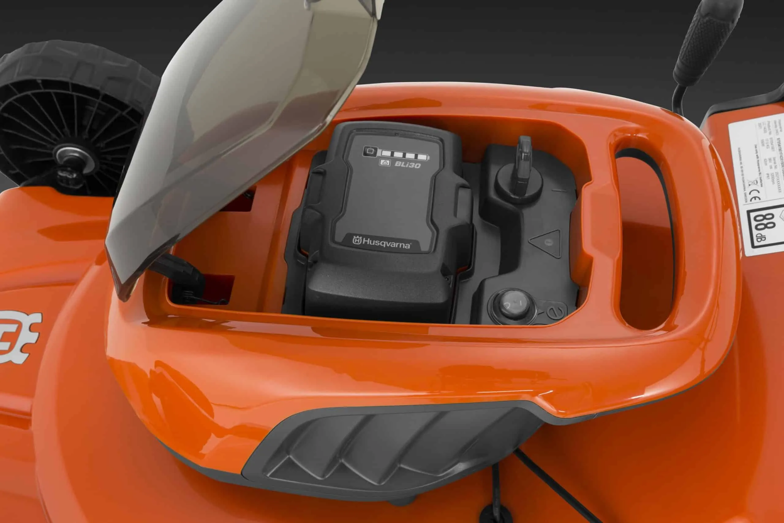 Tondeuse à batterie HUSQVARNA – LC 142iS – Image 4