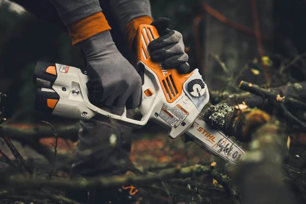 Scie à main à batterie STIHL – GTA 40 (pack 2 batteries AS+ chargeur AL 10) – Gamme AS – Image 4