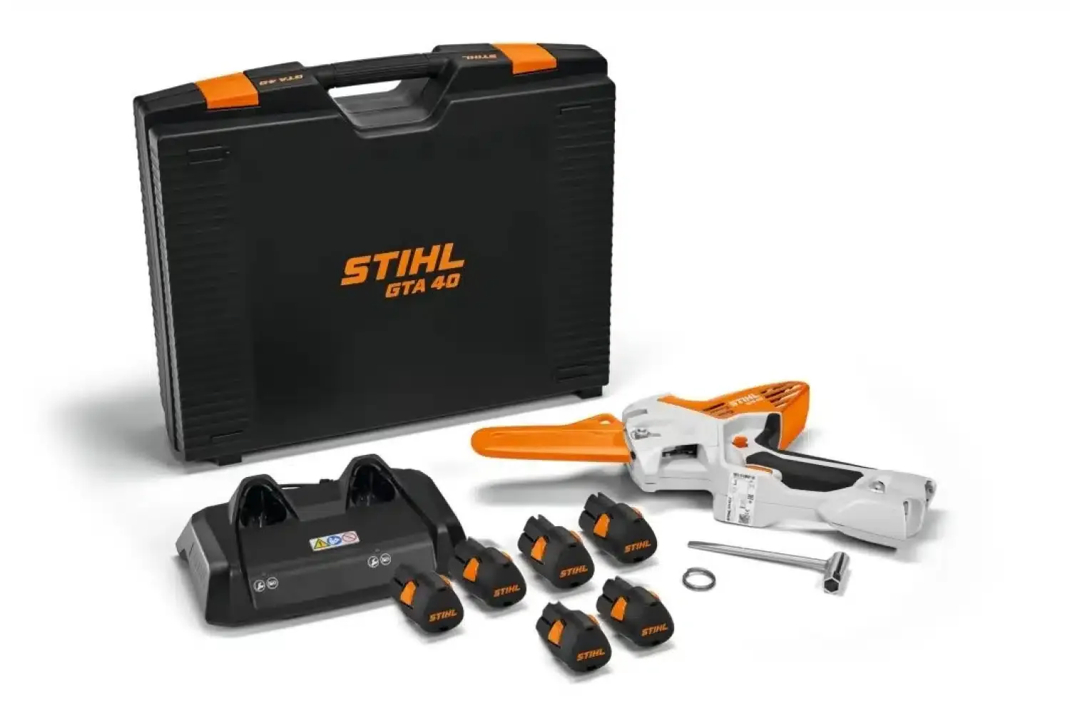 Scie à main à batterie STIHL – GTA 40 (pack batterie x6 + chargeur) – Gamme AS